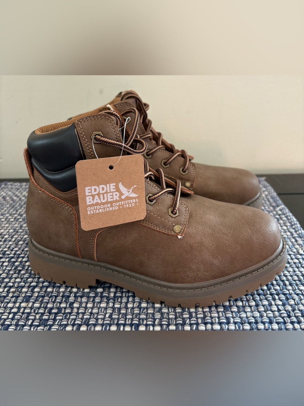 Eddie Bauer Boys Work Style Boots size 3 Youth New With Tags